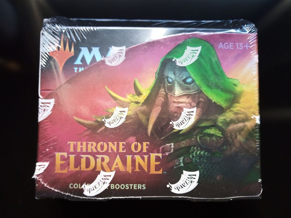 Magic the Gathering - Throne of Eldraine Collector Booster Box