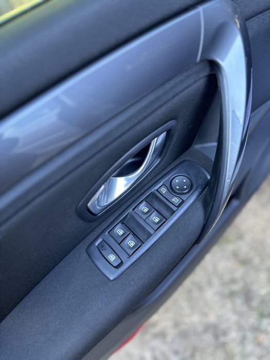 Renault Laguna 3, 2010