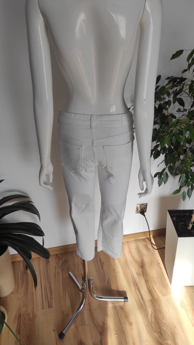 Białe jeansy r.XS/S