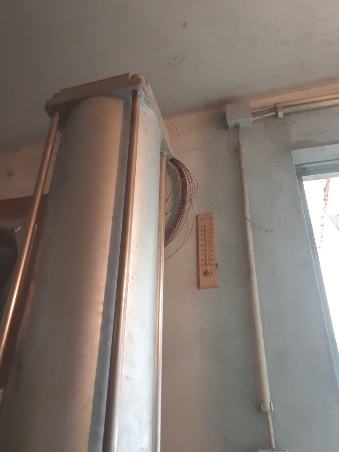 Maquina compactar sucata