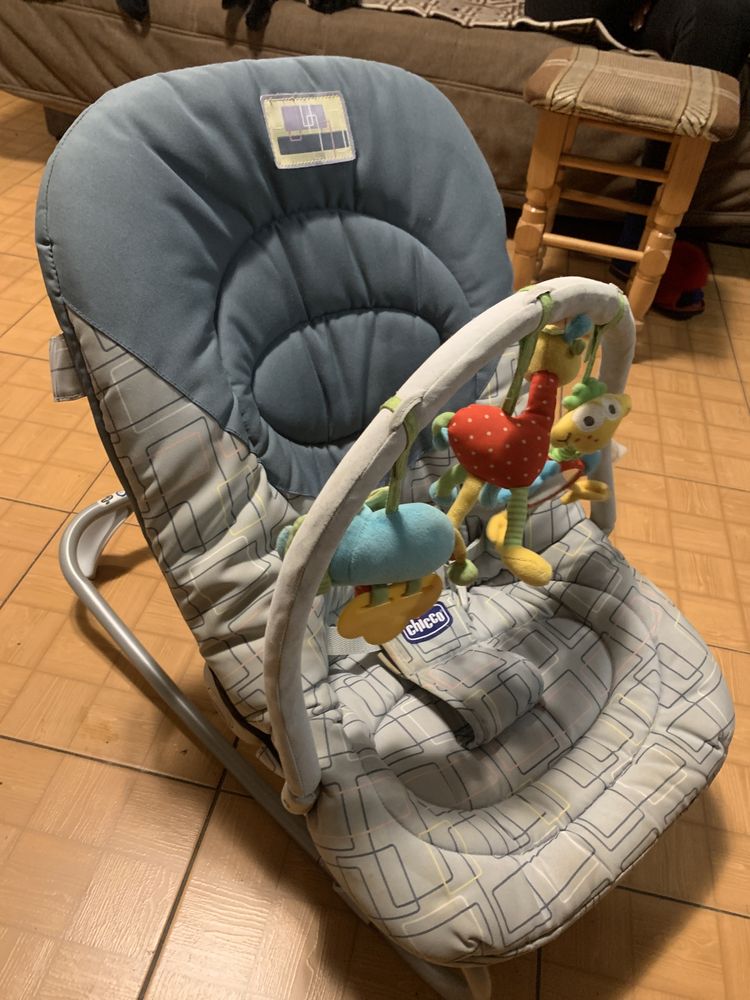 Chicco Relax&Play шезлонг(кресло-качалка) для младенца