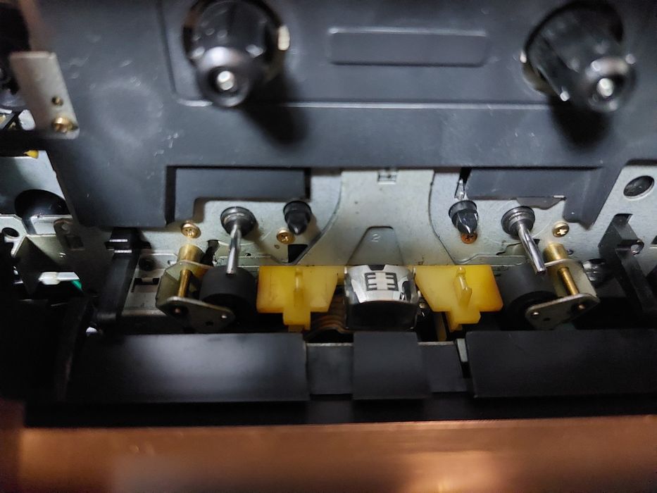 Магнитофон / магнітофон/ магнітола SHARP WF-A60Z (GY)