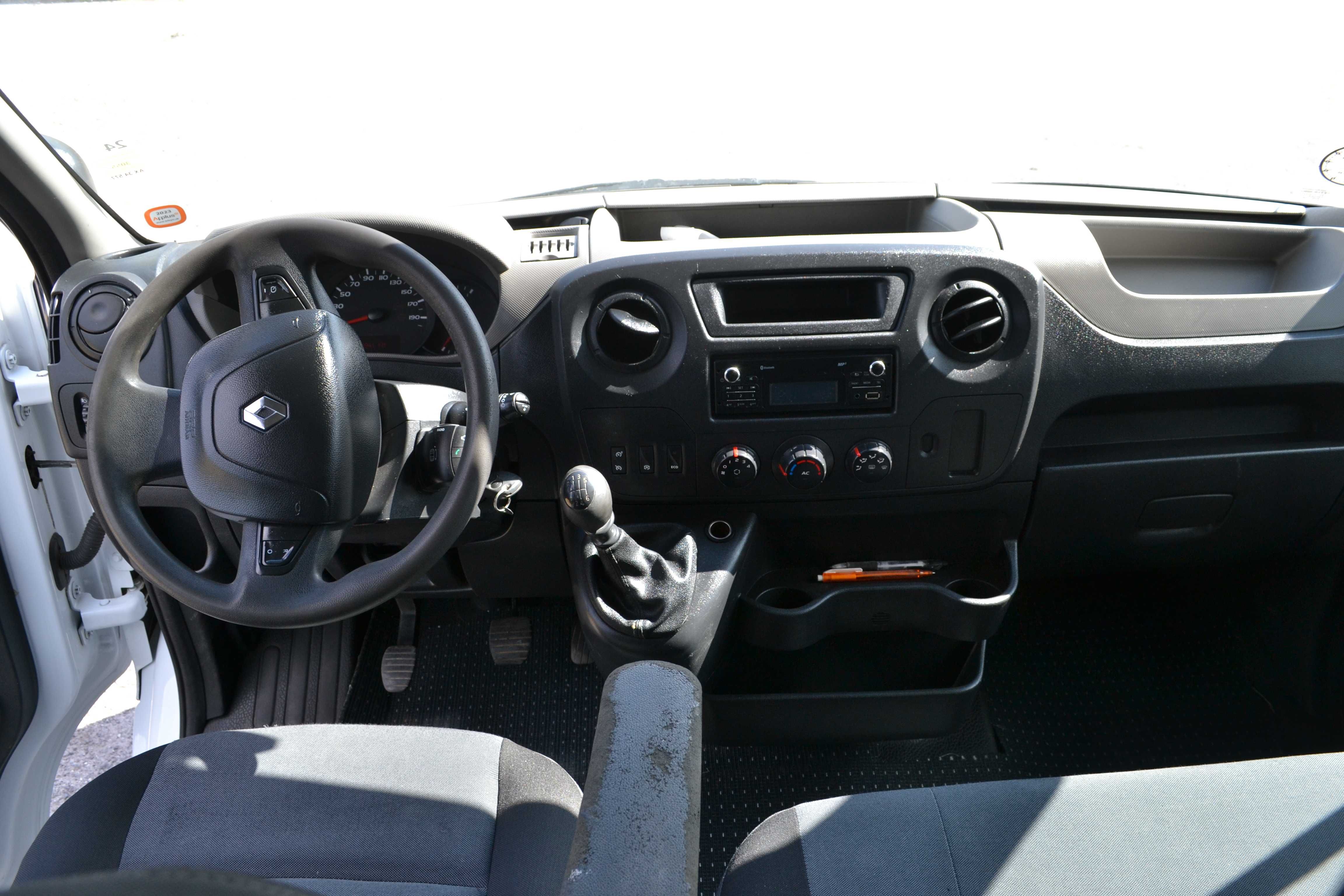 ReNaULt MaStER 165Dci BliŹniAK 3,70M SuPeR StaN KliMA