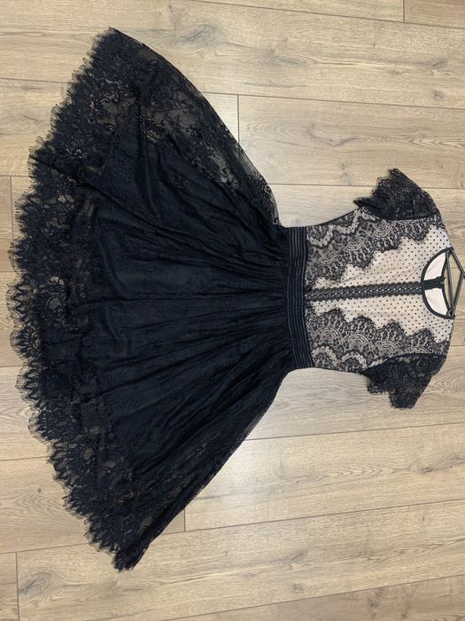 Сукня з мереживом