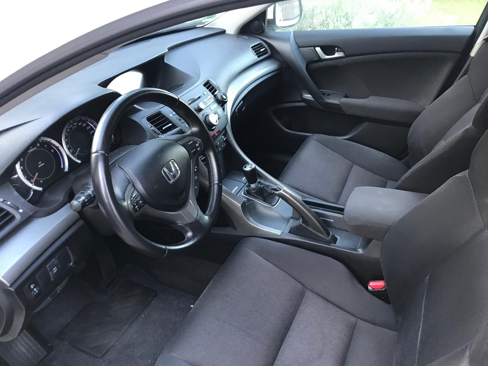 Honda Accord 2.0 Elegance