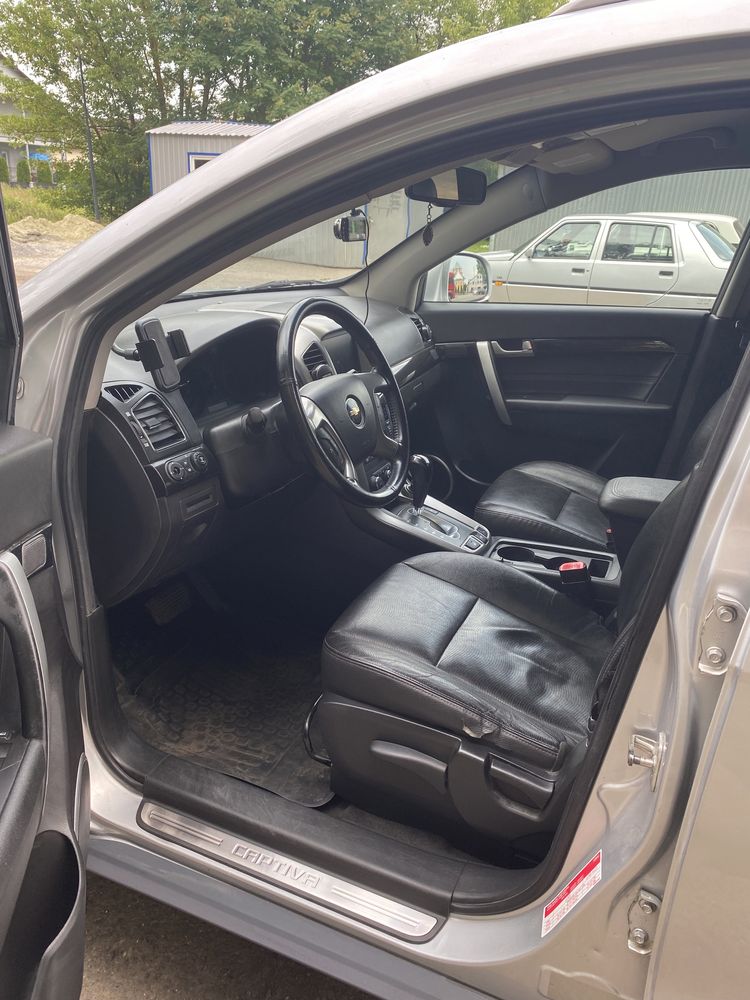 Chevrolet Captiva 2.2