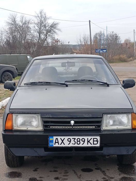 Продам ваз 21099...