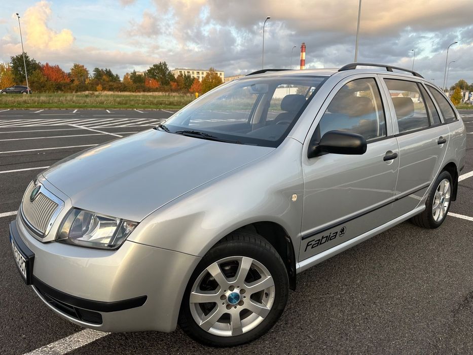 Skoda Fabia Bez wkładu Klima 1.2 benzyna Alu nowe sprzęgło po serwisie z Niemiec