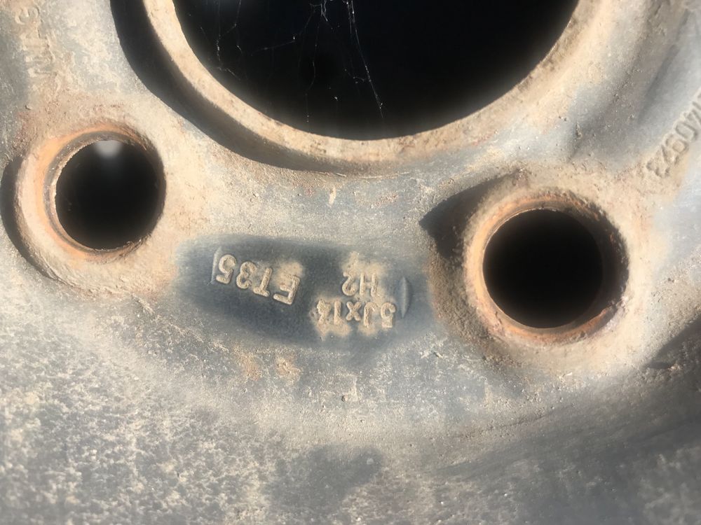 Koła komplet 185/60R14 Dębica 5Jx14 h2