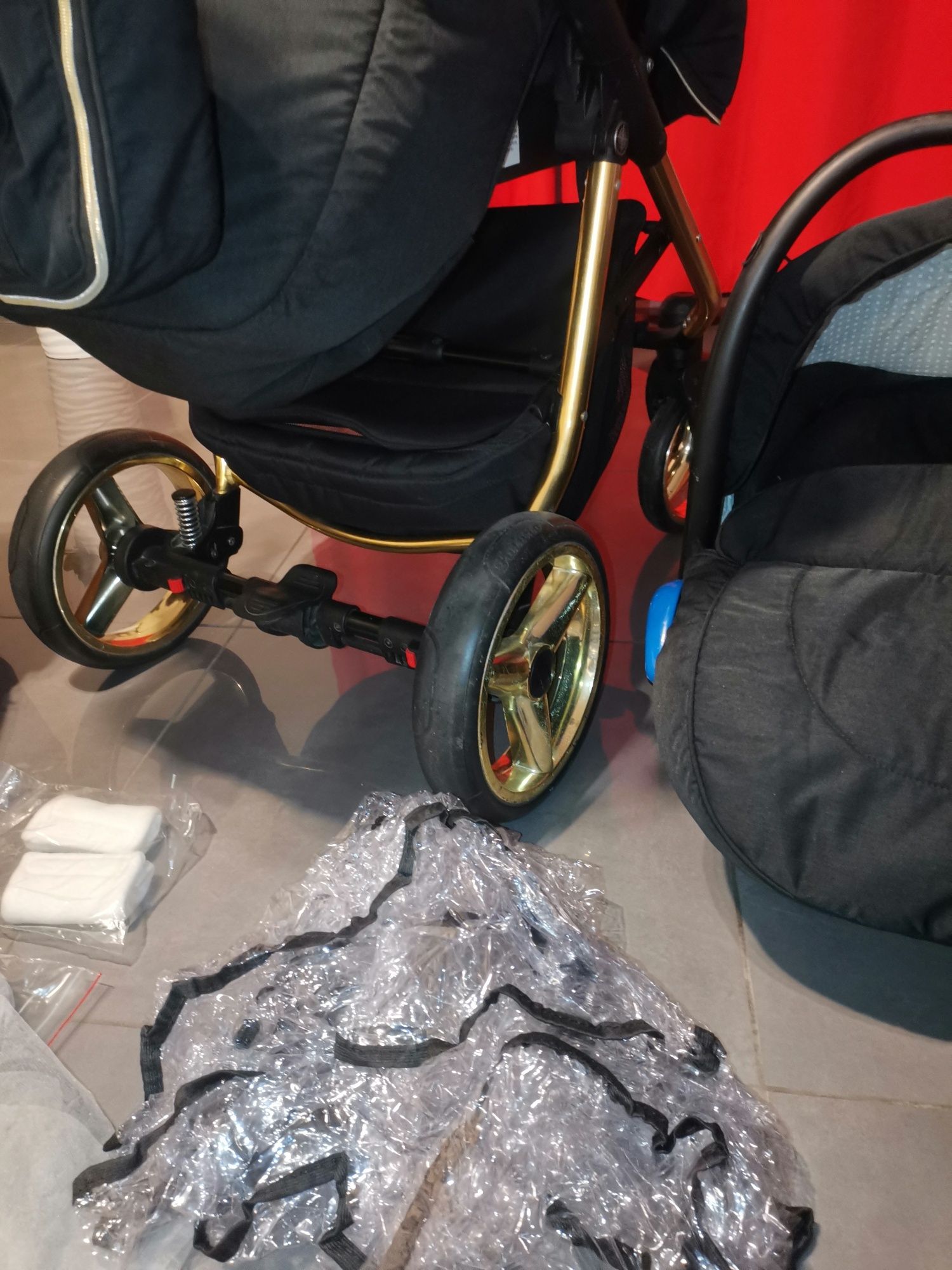 Wózek Reggio Adamex 3w 1 isofix