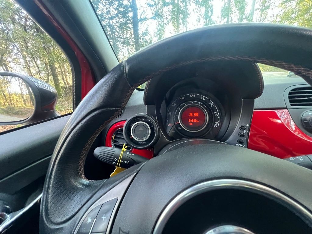 Fiat 500 abarth.