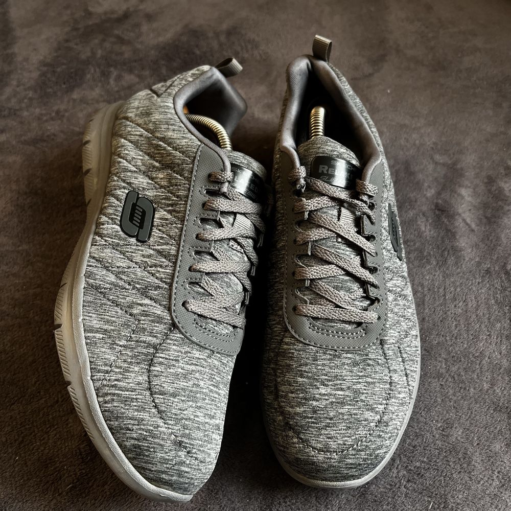 Жіночі кросівки Skechers RelaxedFit slip resistant. P. 38. Ідеал!!