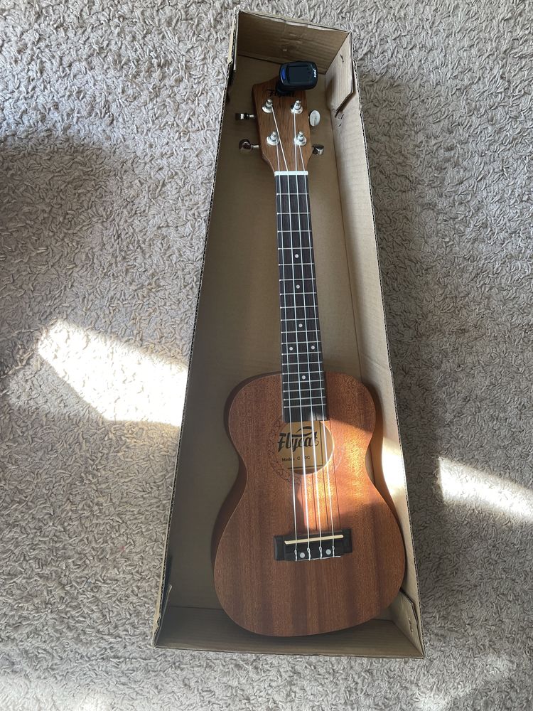 Piękne ukulele firmy Flycat