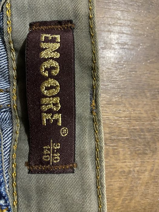 Джинсові шорти в прекрасному стані для хлопчика або дівчинки)