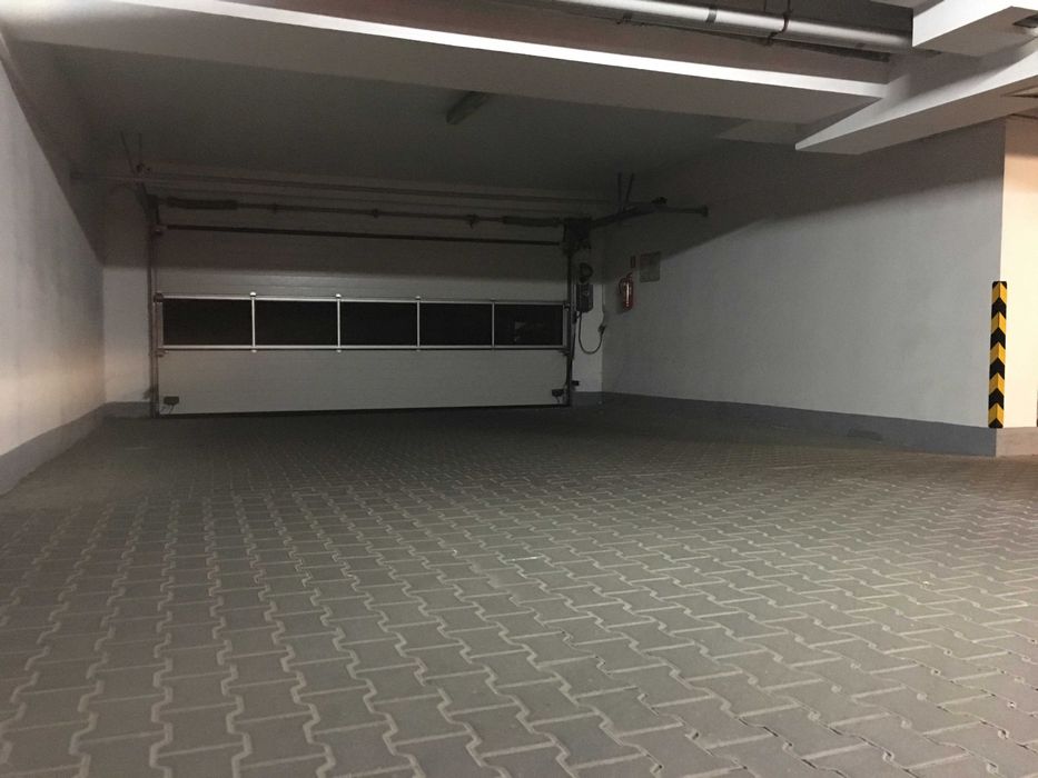 miejsce w hali garażowej ul.Fieldorfa Nila 6 / Polna