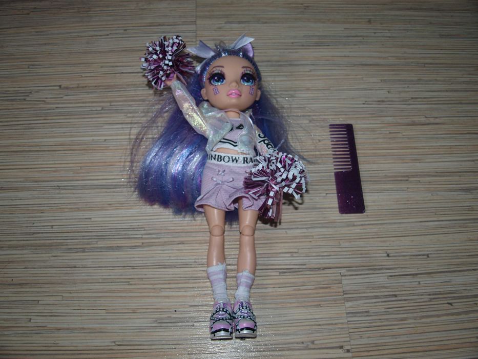 MGA Rainbow High Cheer Lalka Violet Willow jak nowa!!!
