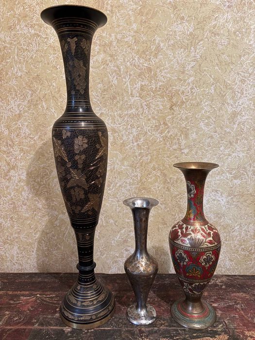 Латунні столові вироби*Індія*періоду ссср.(Бокал,Чайник,Молочник Ваза)