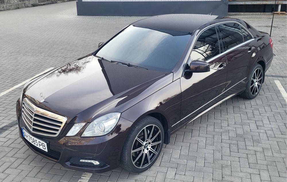 Mercedes-Benz w212 е300