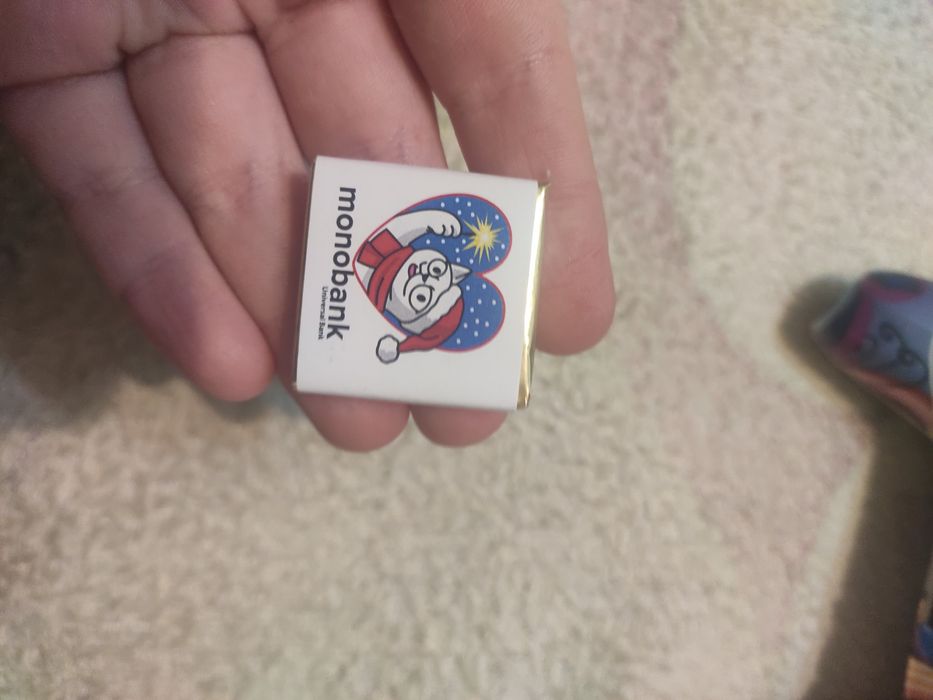 Продам чоколатку монобанк