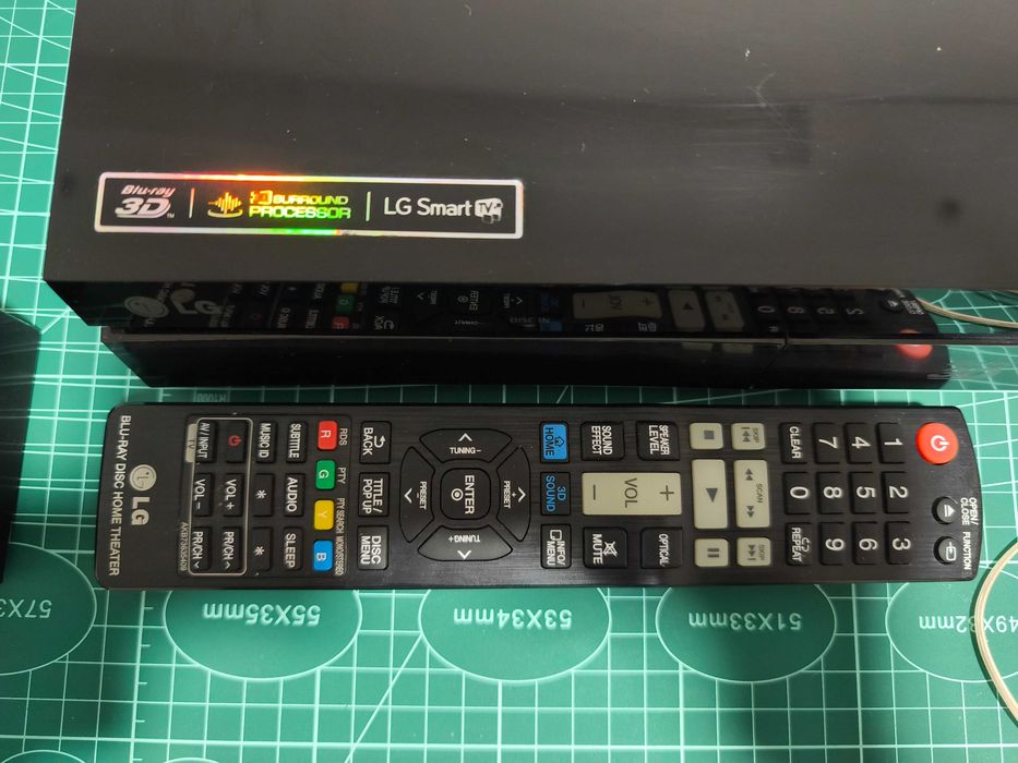 LG 3D Blu-Ray Home Theater 5.1 Cinema