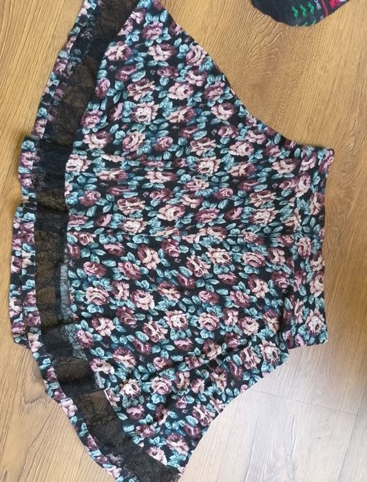 Spódniczka rozmiar 134