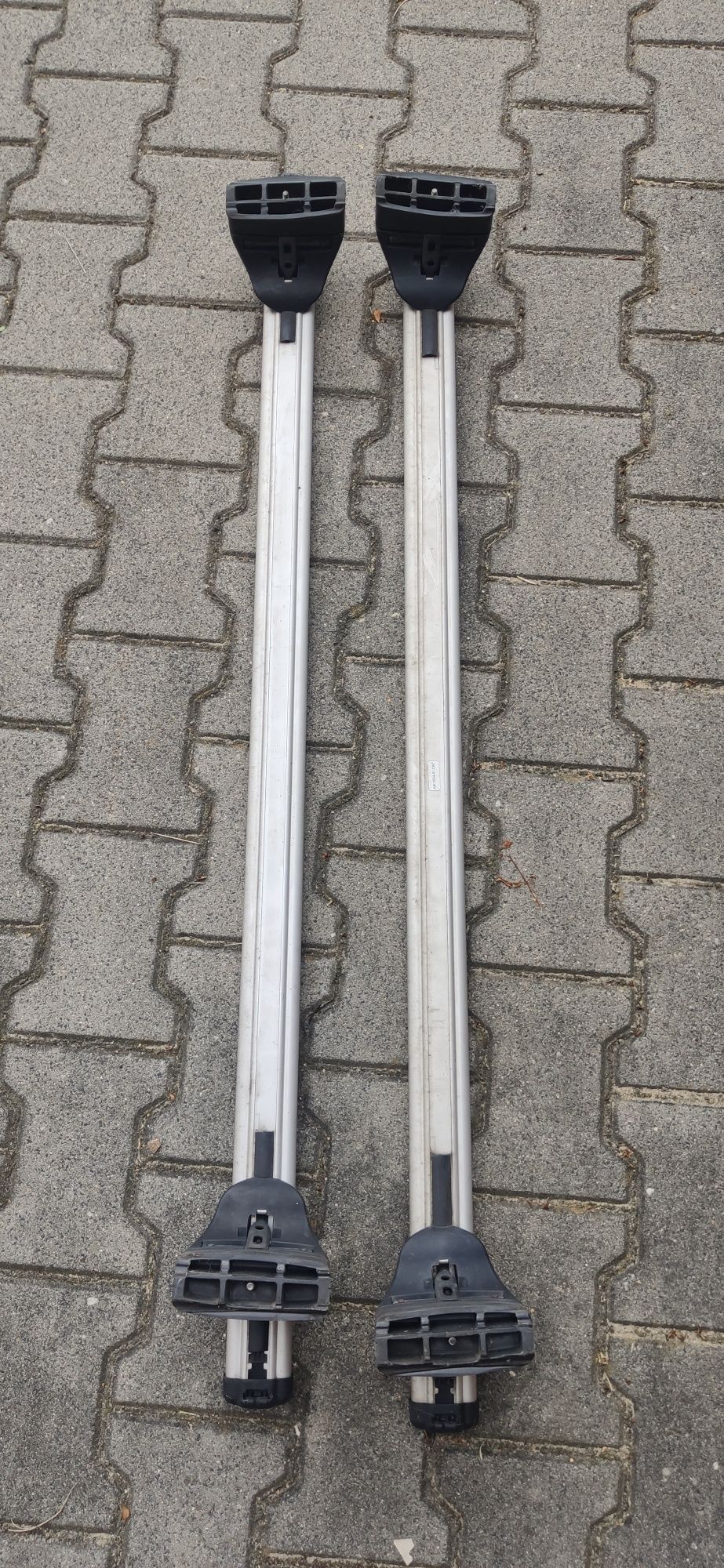 Belki Thule 860 + stopy Thule 753 Ford Focus MK2 bez relingów