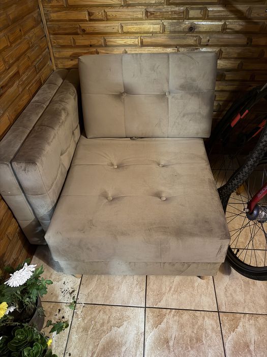 Rozkladany fotel wypoczynkowy NOWY