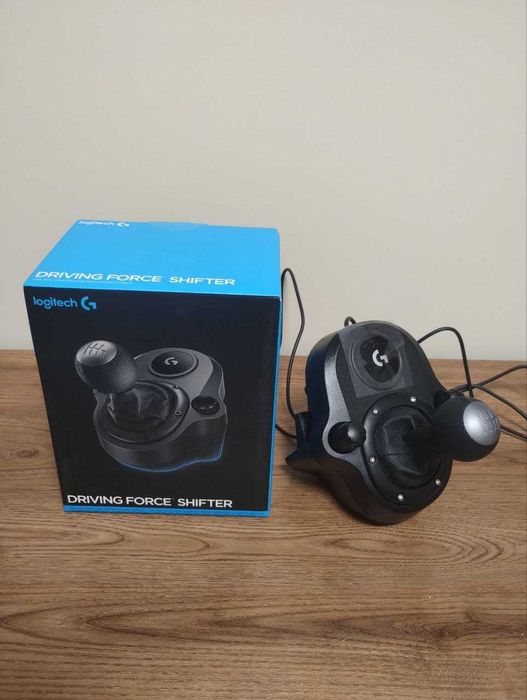 Руль Logitech  G923 + КПП стан як новий