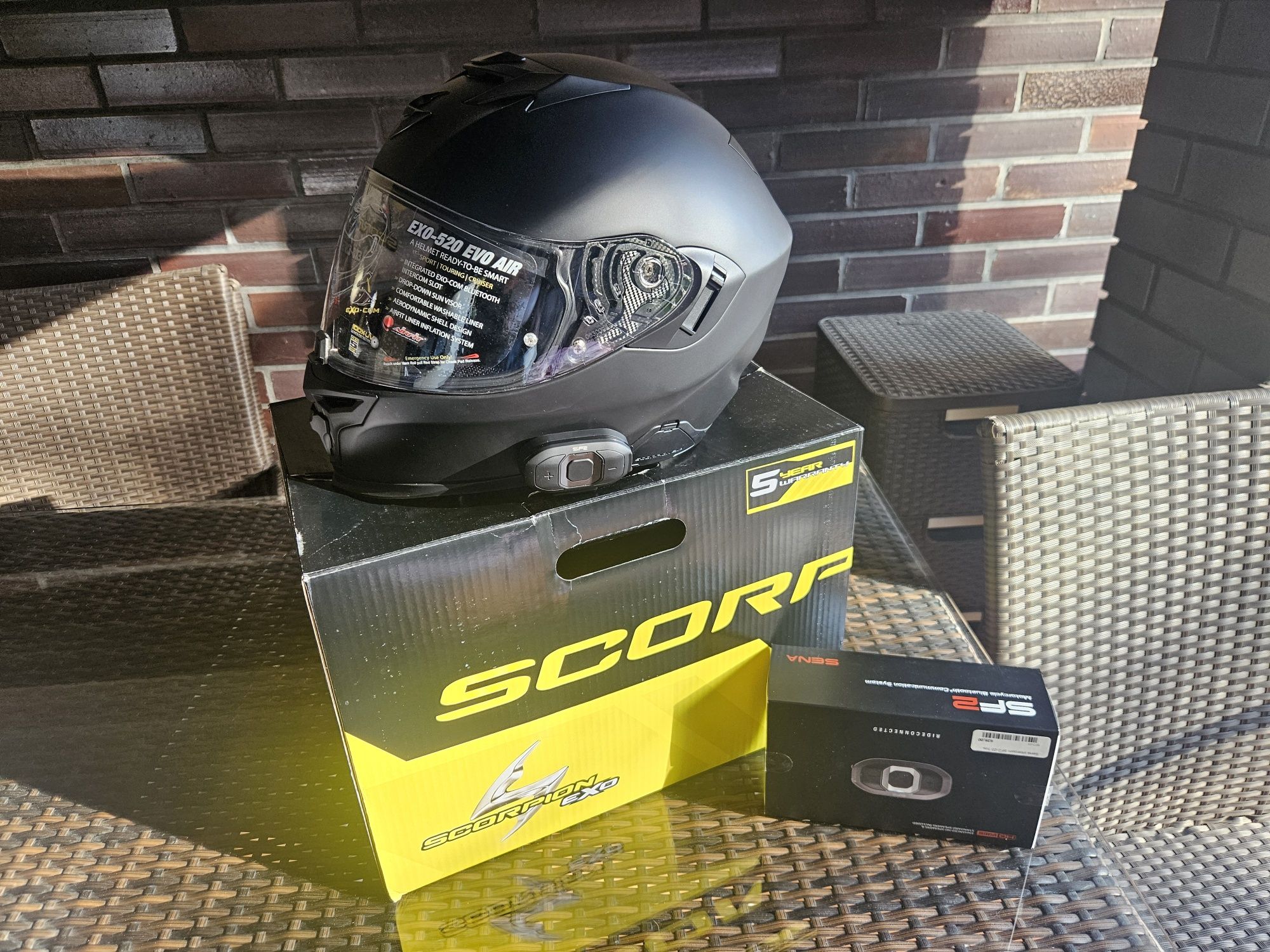 Kask Scorpion Exo-520 Evo Air XXL z interkomem Sena SF2 Nowy zestaw