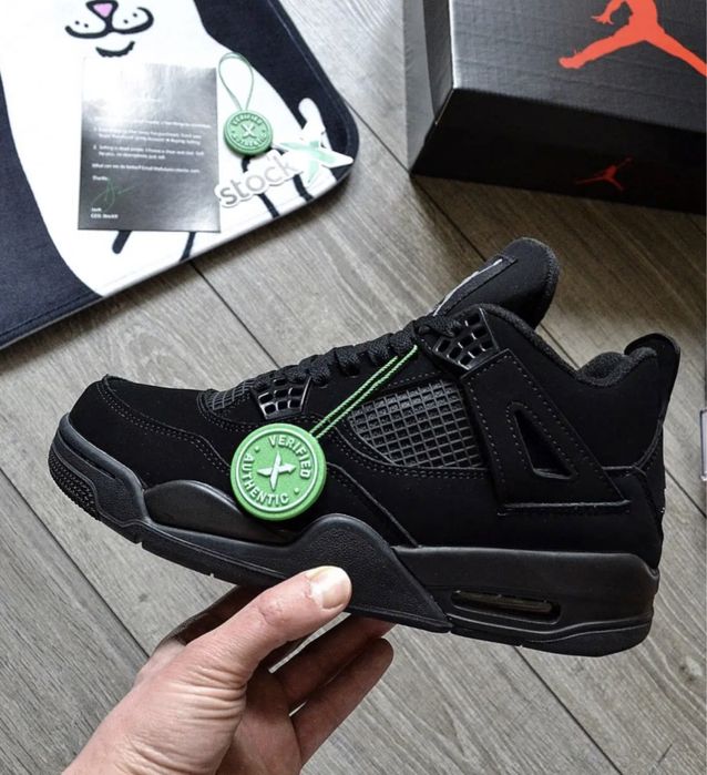 Кросівки Air Jordan Retro 4 Black kat
