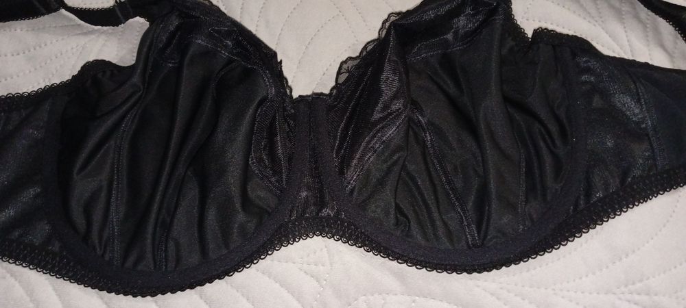 Bravissimo zmysłowy modelujący stanik biustonosz 85L