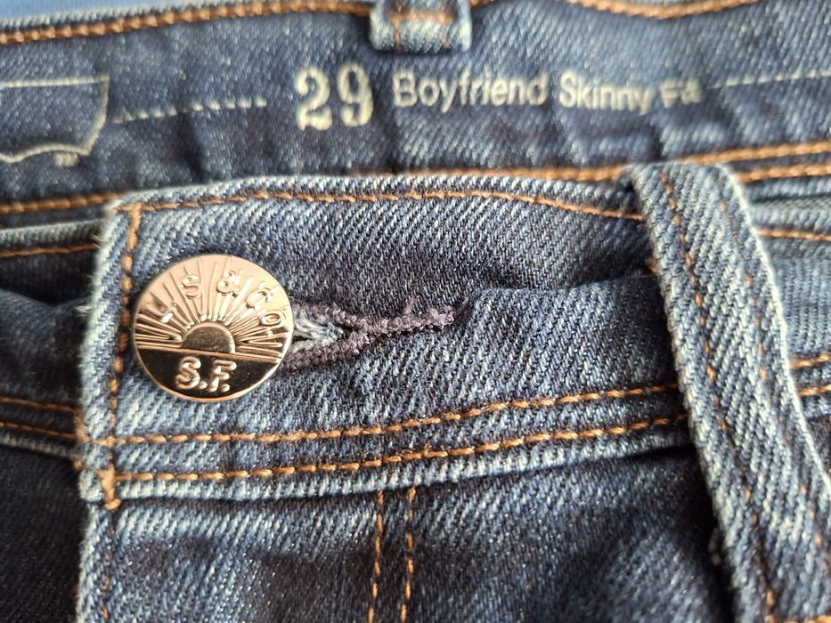 Levisy damskie +gratis roz. W29 L32