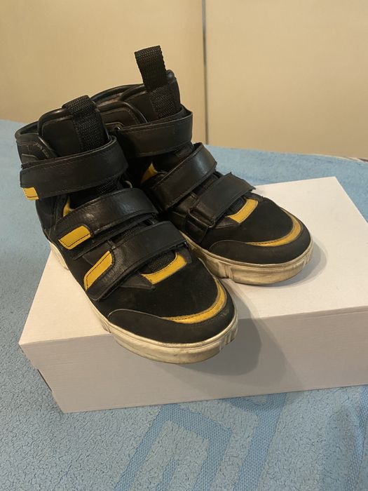 Зимние ботинки