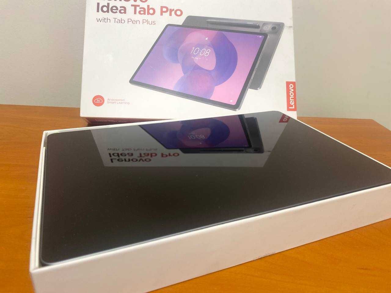 Lenovo Idea Tab Pro – 12.7″ / 8GB RAM / 256GB UFS 4.0
Kolor: Luna Grey