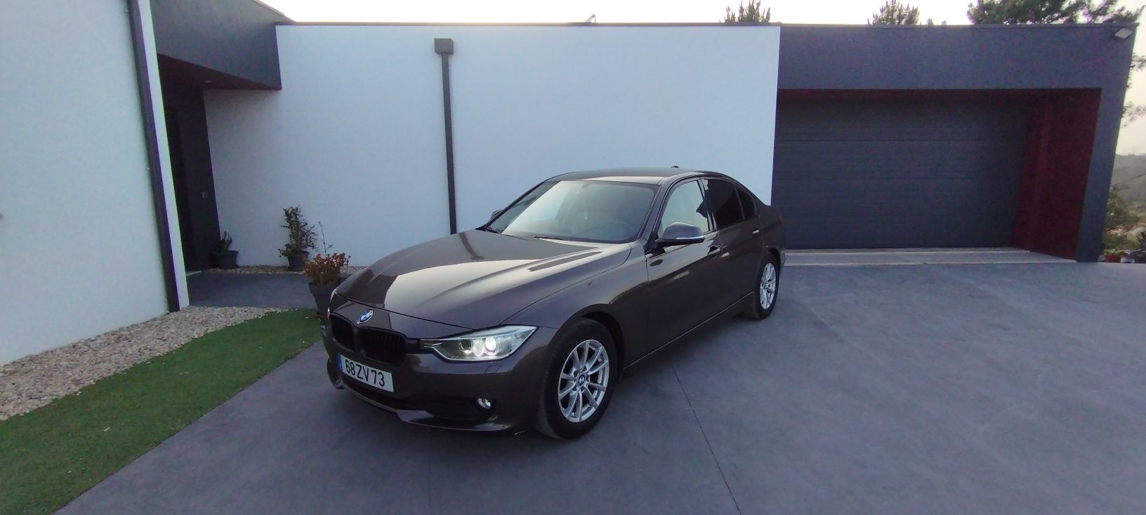 BMW 320d F30 2013