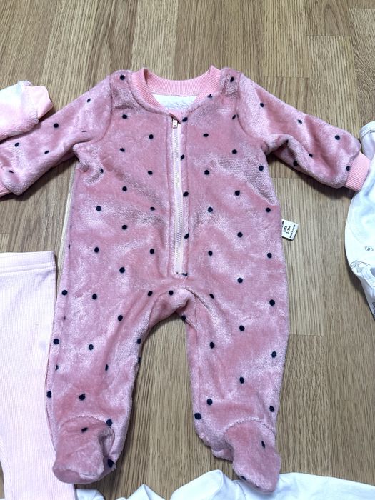 Чоловічки, боді, лосінки, для пеленання немовля 56-62