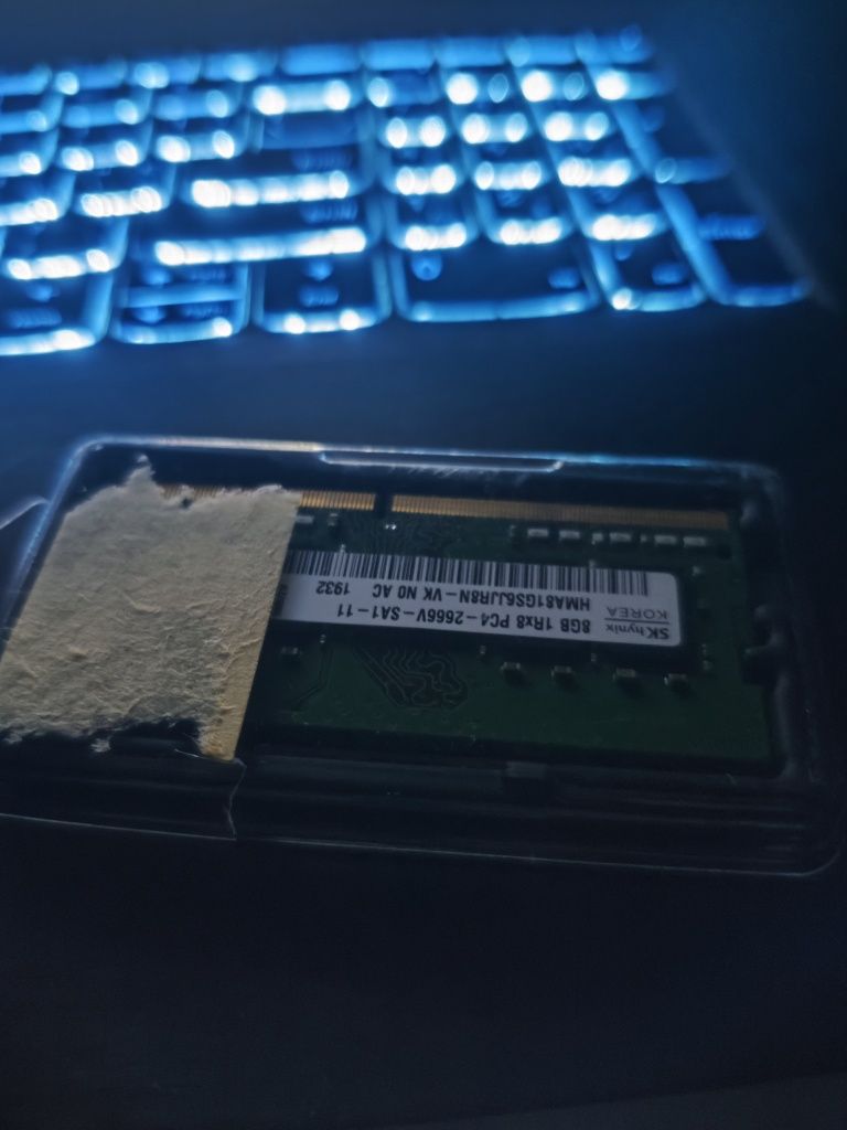 Оперативная память для ноутбука 2400 частота hynix 8 gb ddr4