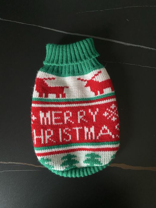 Новорічний світер для цуцика маленької собаки