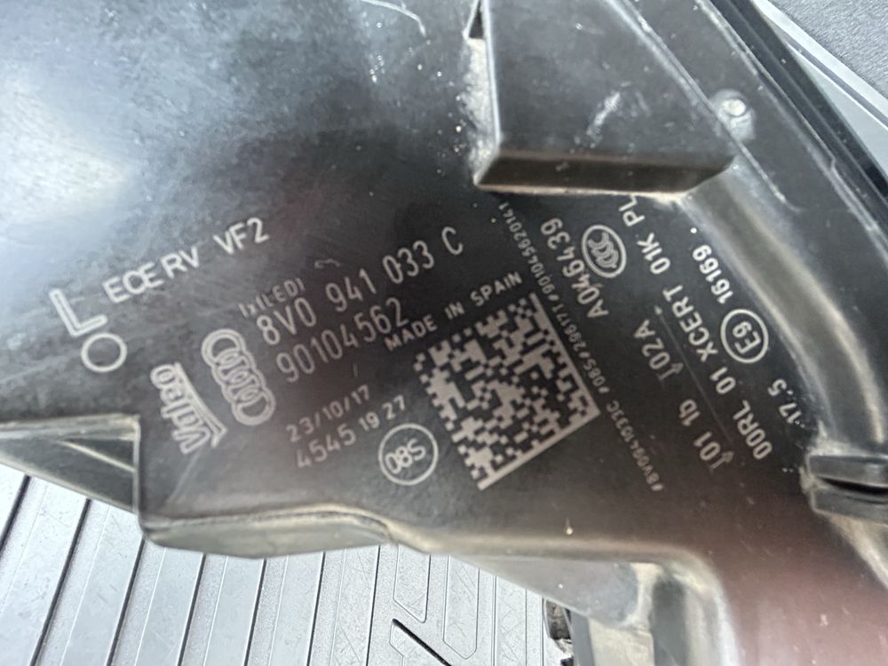 Lampa Lewa Audi A3 8V Ful Led