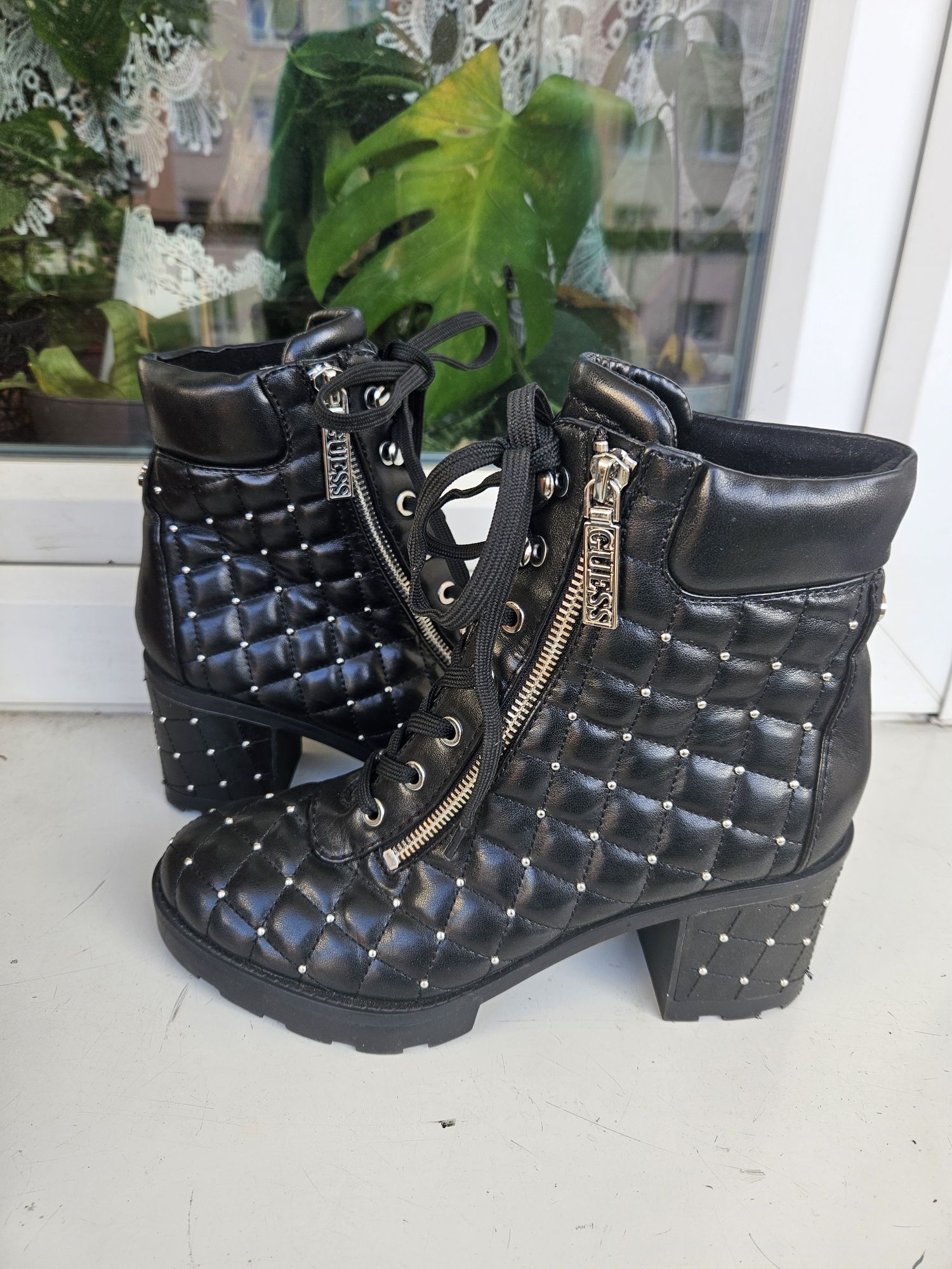 Botki Guess roz 38