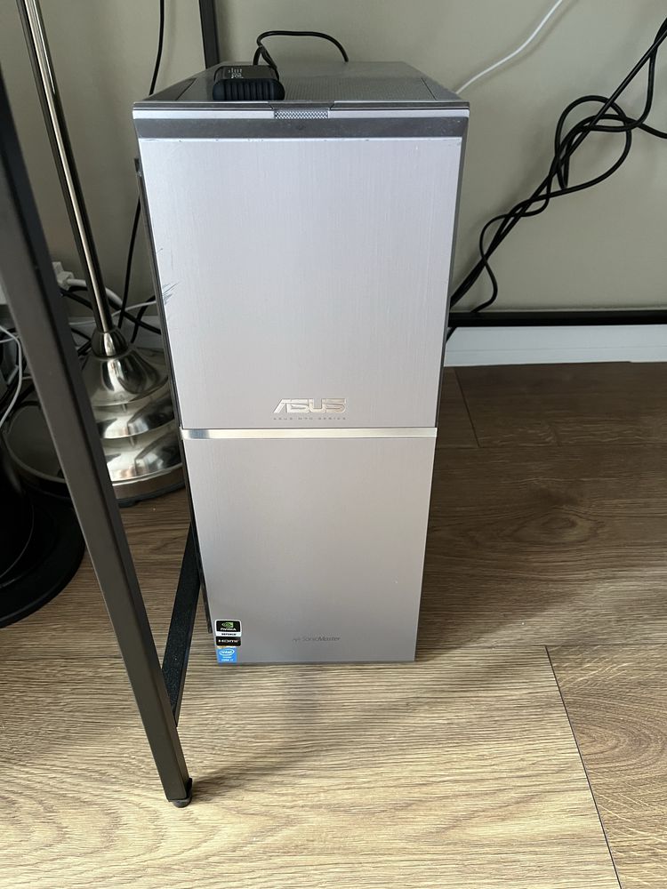 Zestaw Komputer + monitor 24’ - i7-2600K + GTX 660 Ti + 16Ram