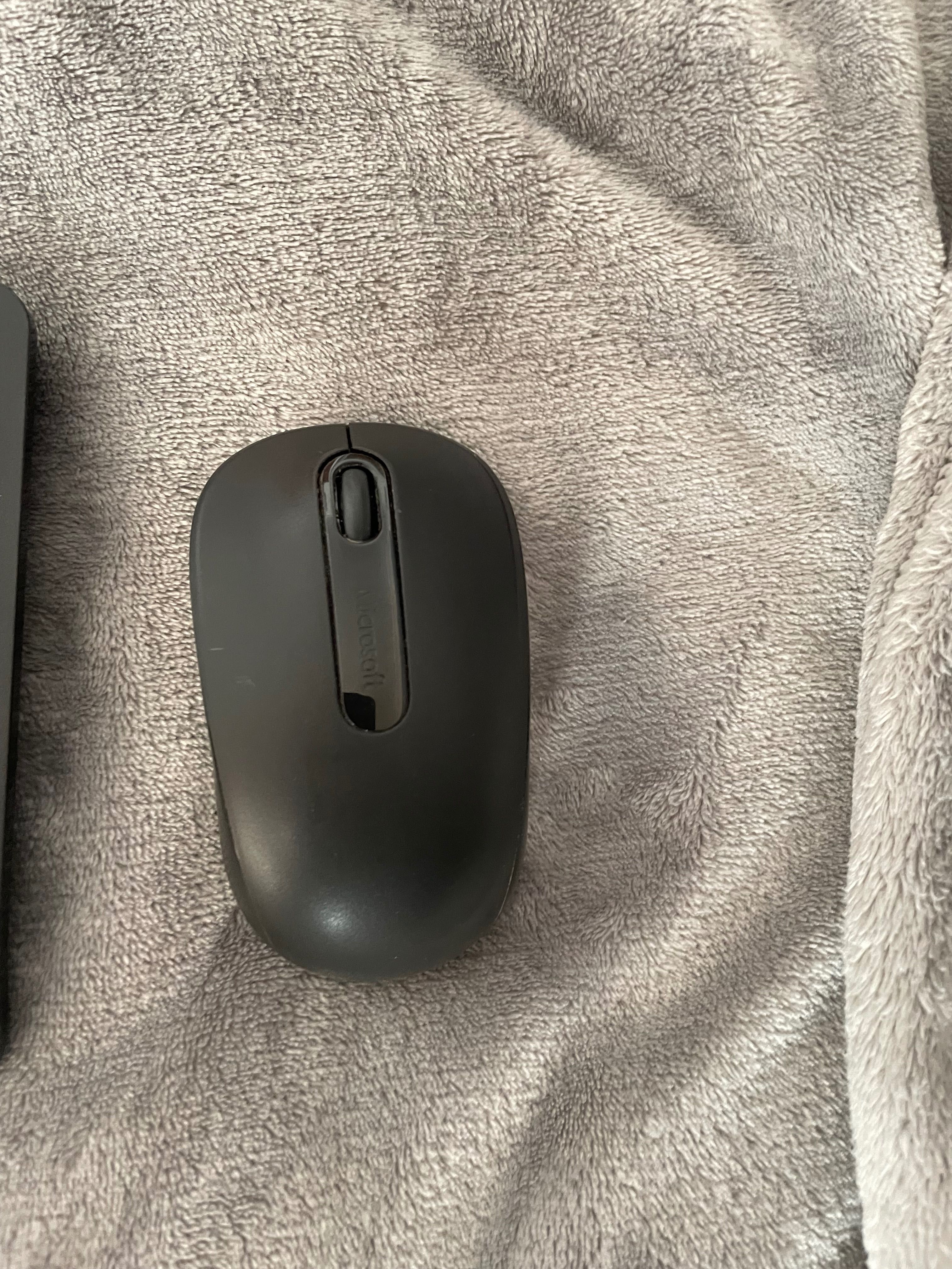 Teclado + Rato Microsoft Wireless 900