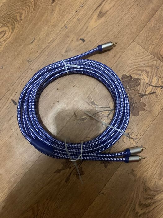 Між акустичний кабель