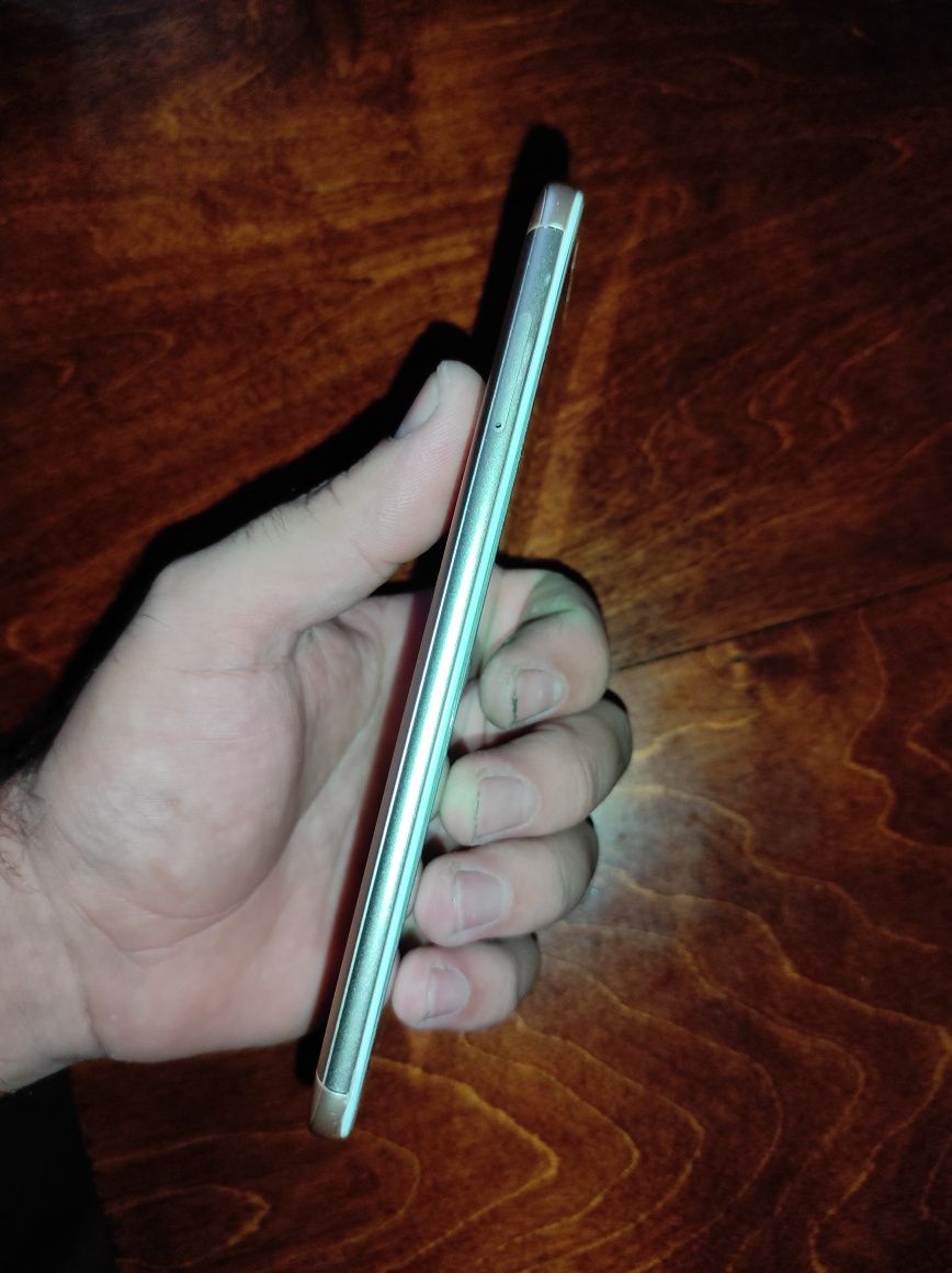 Xiaomi redmi 5 plus 4/64GB