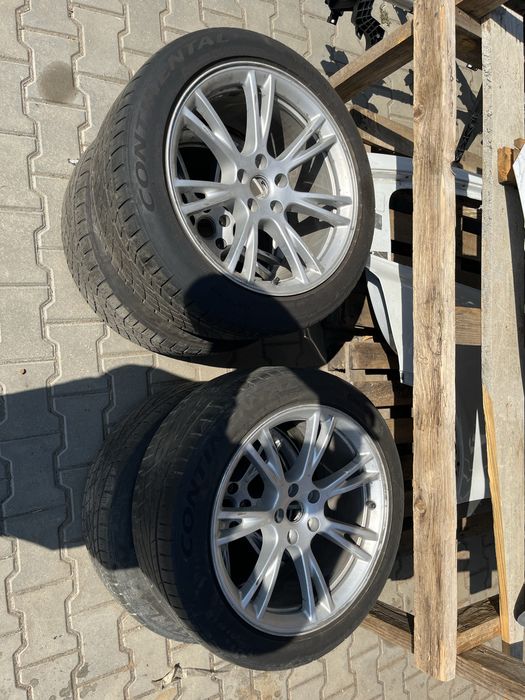 Продам комплект коліс Tesla Model Y