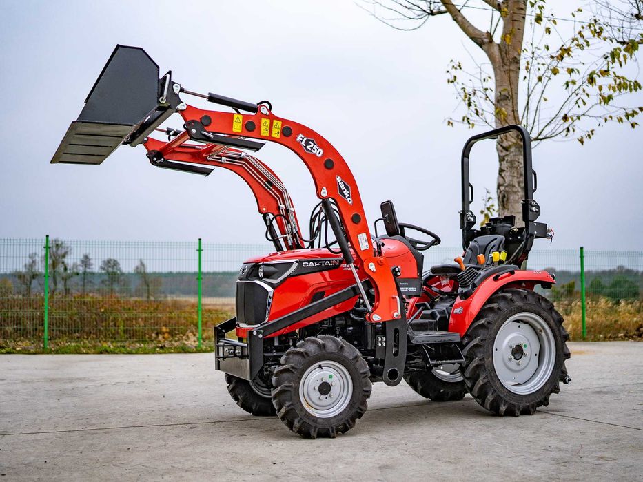 CAPTAIN 263 Ciągnik Traktor Rolniczy komunalny nowy 25 KM Osprzęt 4X4