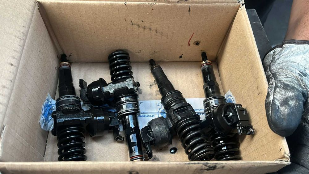 Injetores 1.9tdi 130cv ref CD