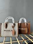 Сумка Michael Kors Mirella