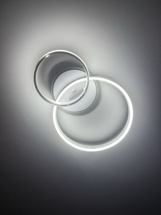 Led люстра з 3 режимами та пультом