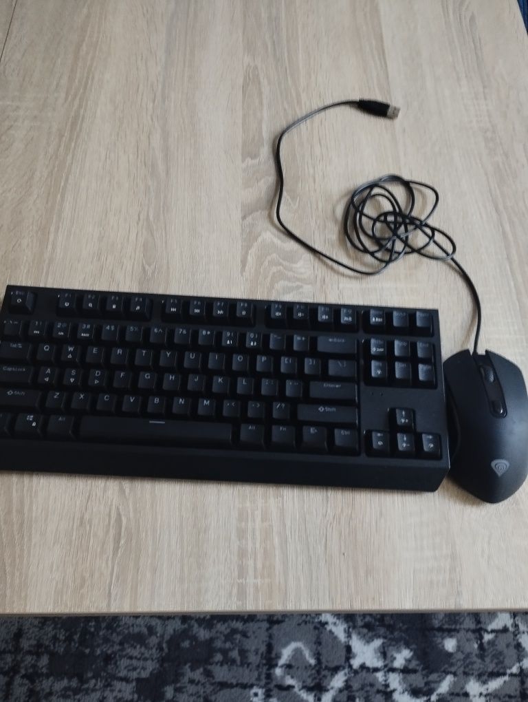 Genesis Thor 230 Tkl +krypton 150